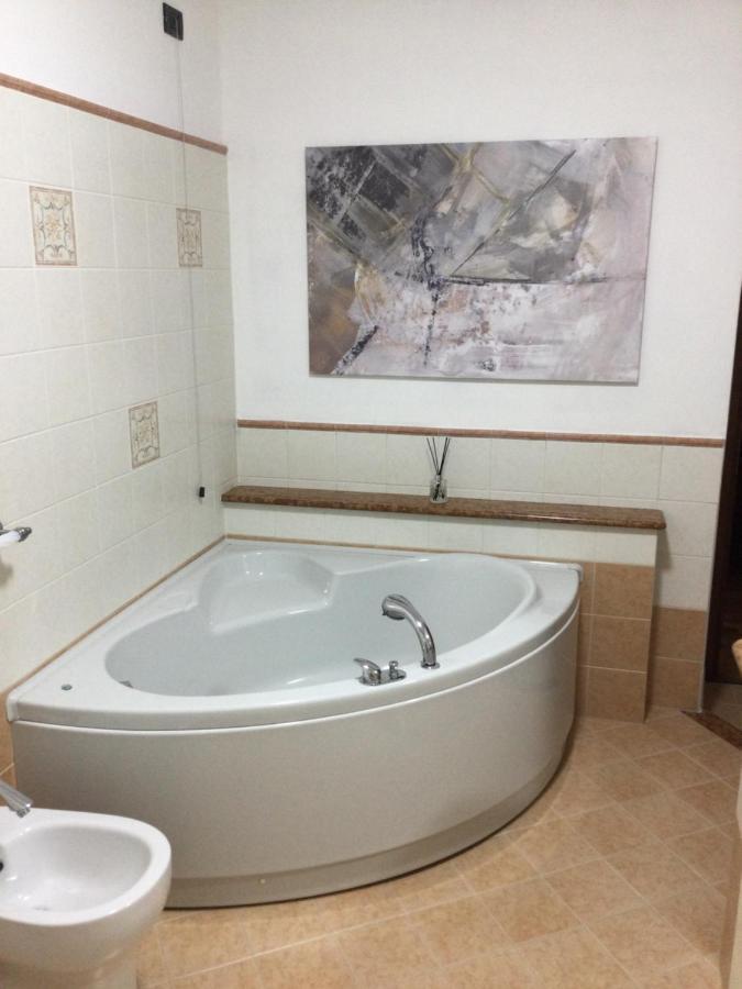 B&B Corte Sant'Angelo Passirano Exterior foto